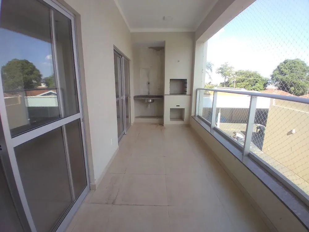 Apartamento, 3 quartos, 98 m² - Foto 2