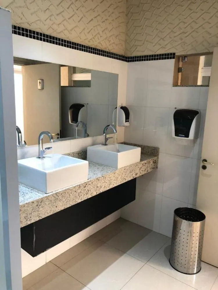 Loja-Salão, 616 m² - Foto 1