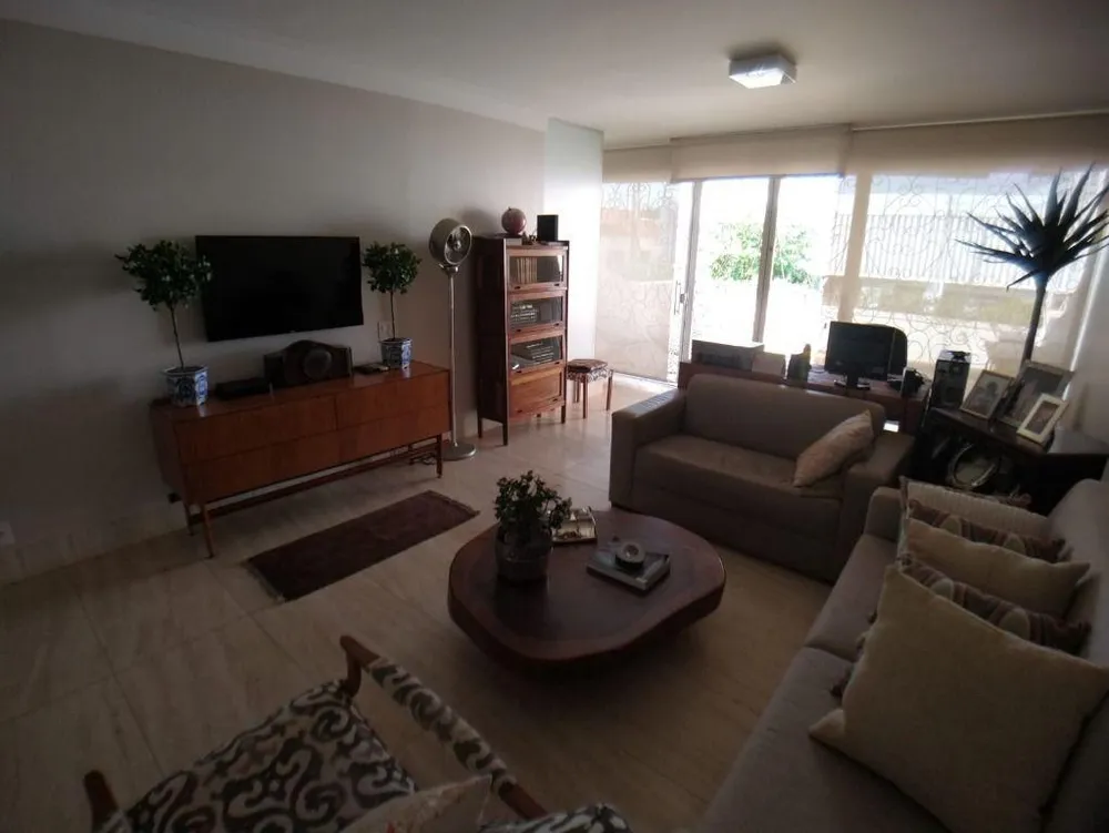 Casa, 3 quartos, 320 m² - Foto 2