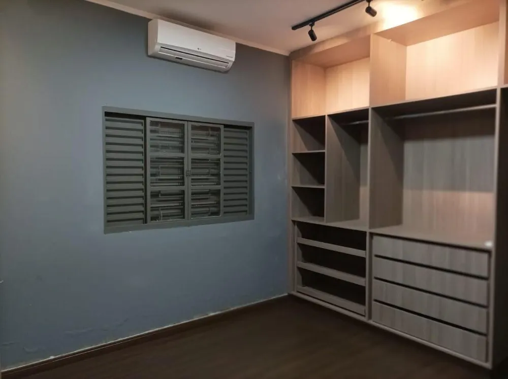 Casa, 3 quartos, 265 m² - Foto 4