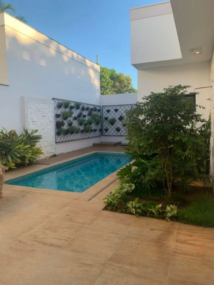 Casa, 3 quartos, 270 m² - Foto 1