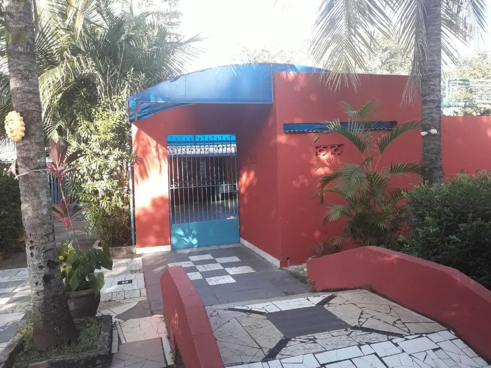 Chácara, 2 quartos, 9915 m² - Foto 1