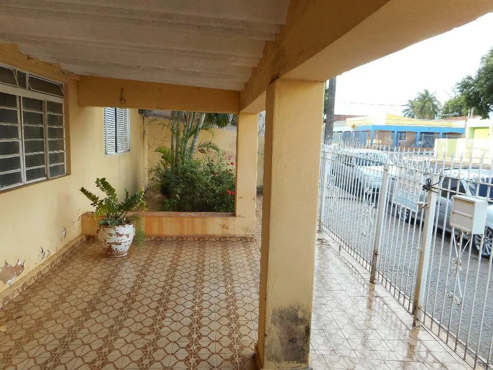 Casa, 3 quartos, 181 m² - Foto 2