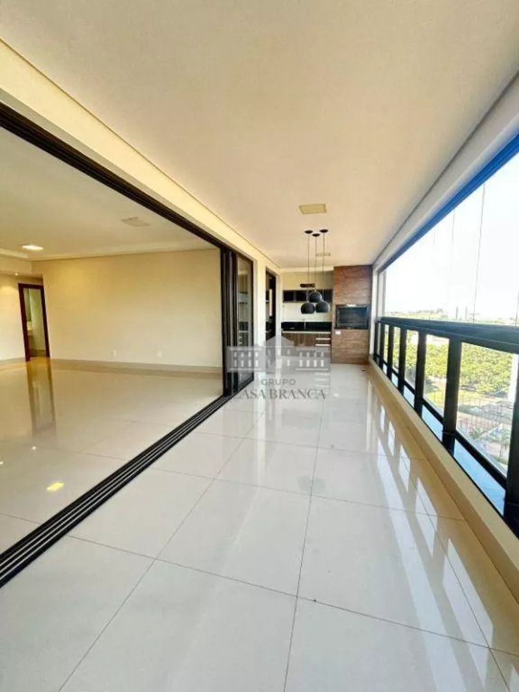 Apartamento, 3 quartos, 170 m² - Foto 1