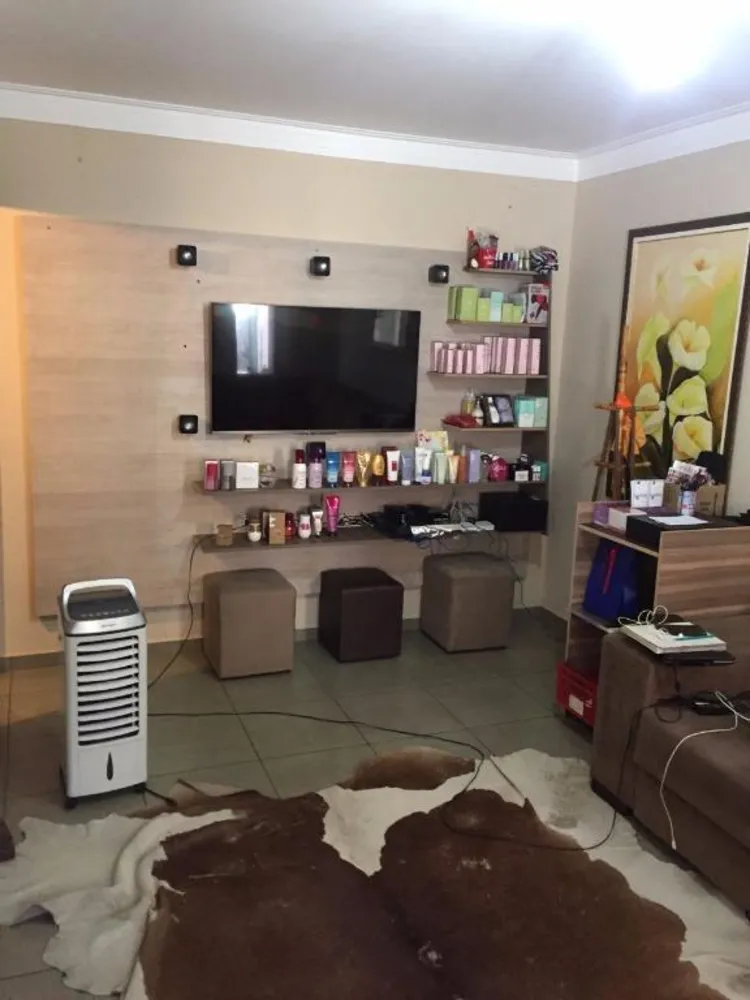 Casa, 3 quartos, 271 m² - Foto 2