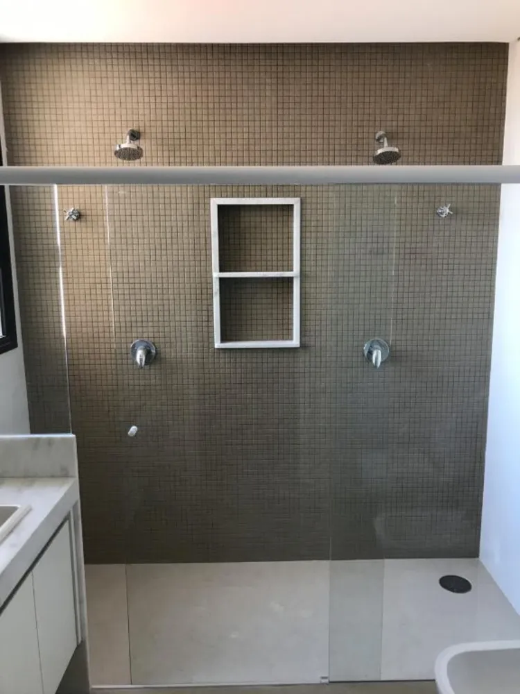 Apartamento, 3 quartos, 204 m² - Foto 1