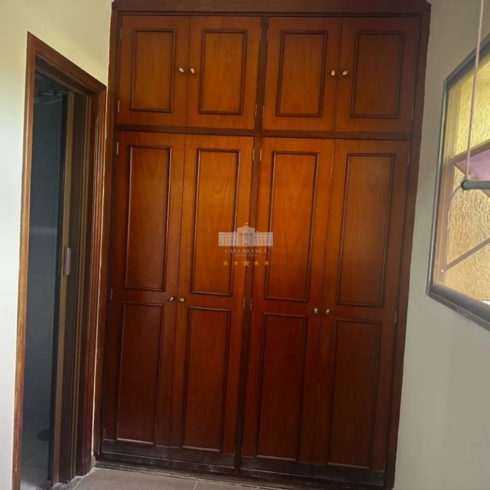 Apartamento, 3 quartos, 223 m² - Foto 2