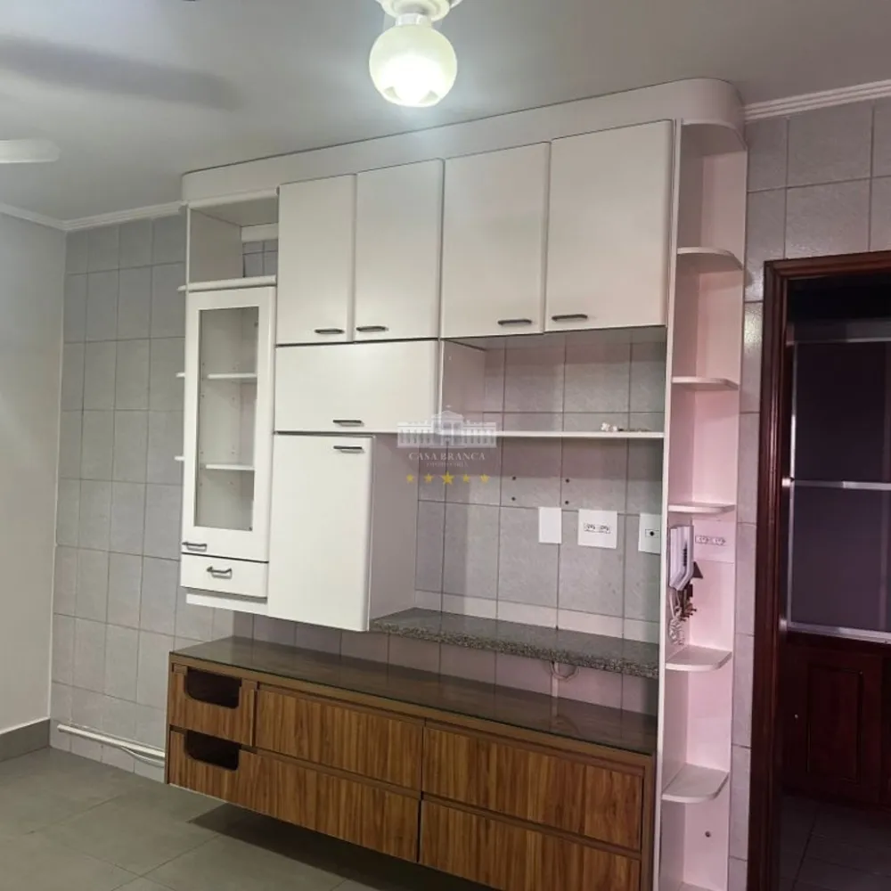 Apartamento, 3 quartos, 223 m² - Foto 1
