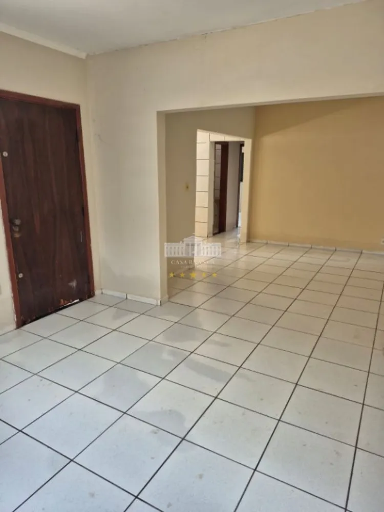 Casa, 2 quartos, 180 m² - Foto 1