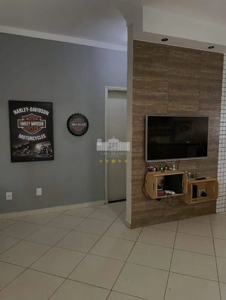 Casa, 2 quartos, 180 m² - Foto 1