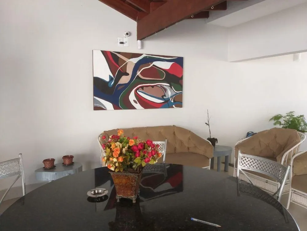 Casa, 3 quartos, 260 m² - Foto 1