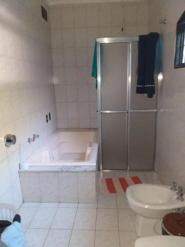 Casa, 3 quartos, 193 m² - Foto 4