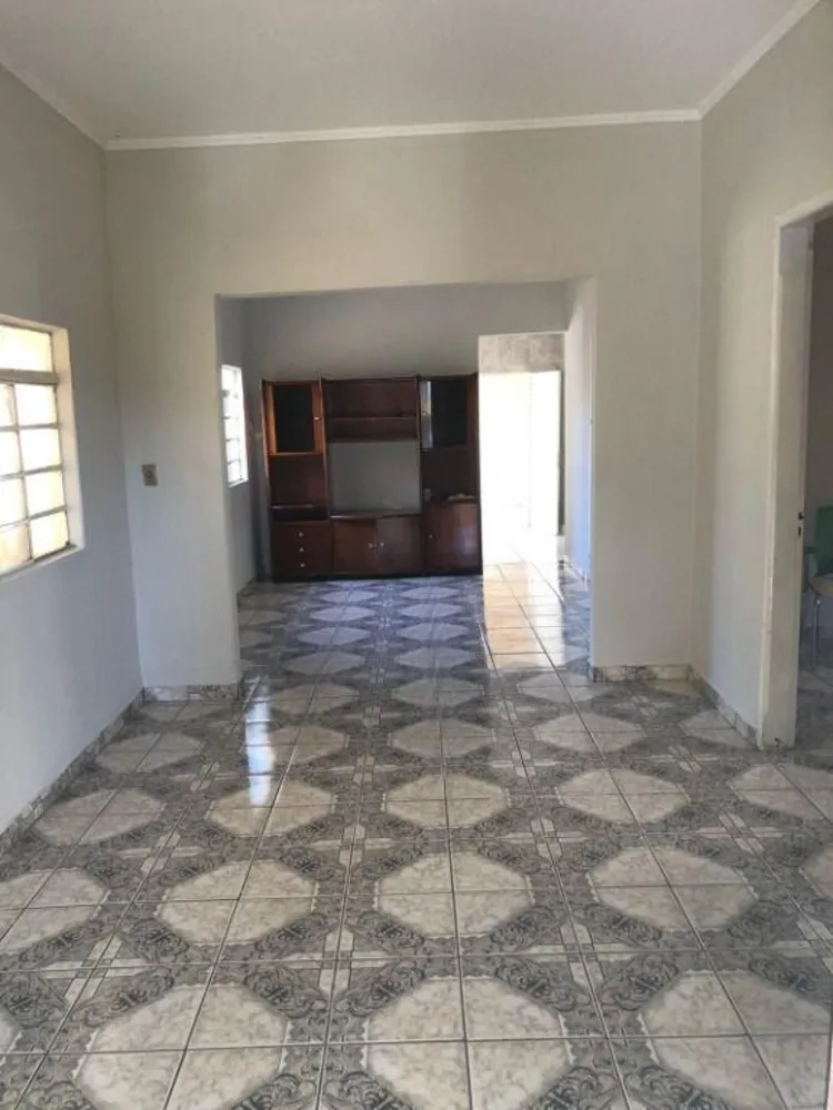 Casa, 3 quartos, 15294 m² - Foto 1