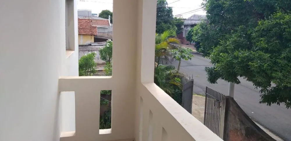 Casa, 3 quartos, 252 m² - Foto 1