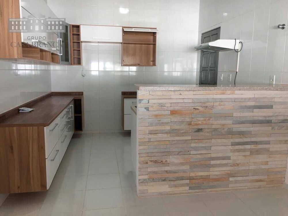Casa à venda com 2 quartos, 137m² - Foto 6