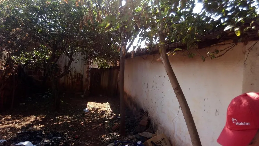 Terreno, 180 m² - Foto 2