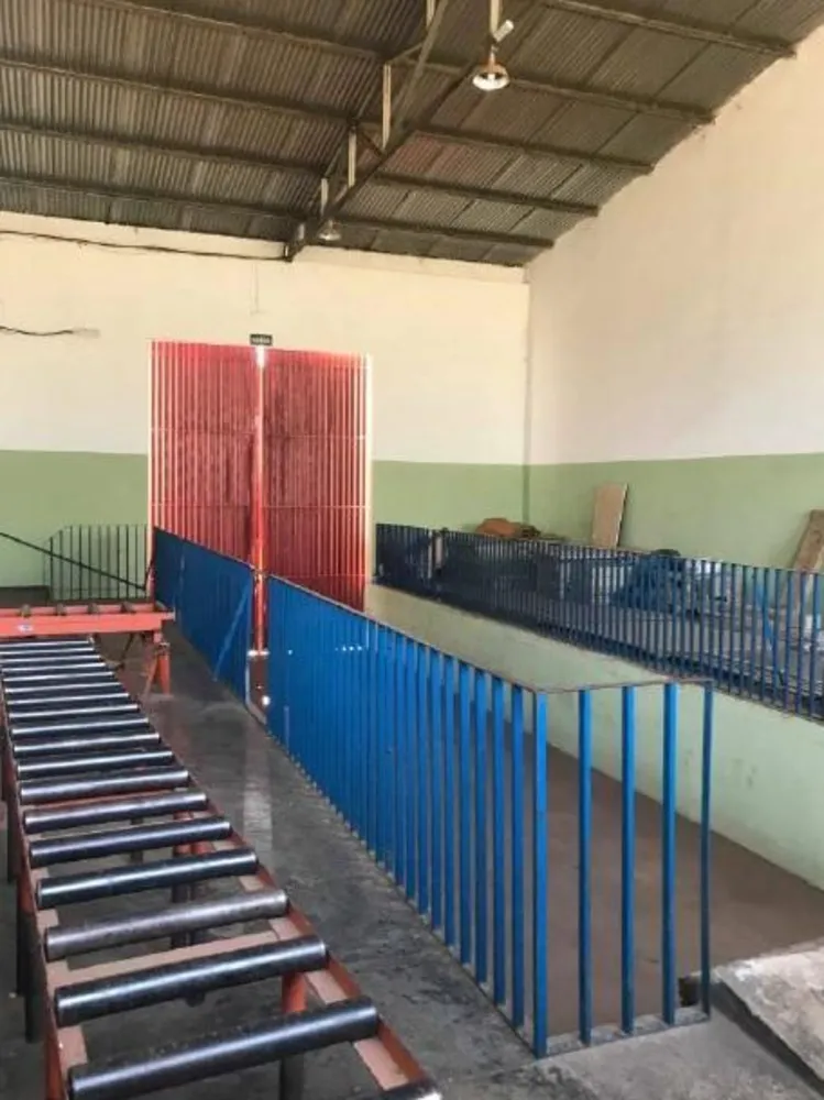 Depósito-Galpão, 7300 m² - Foto 2