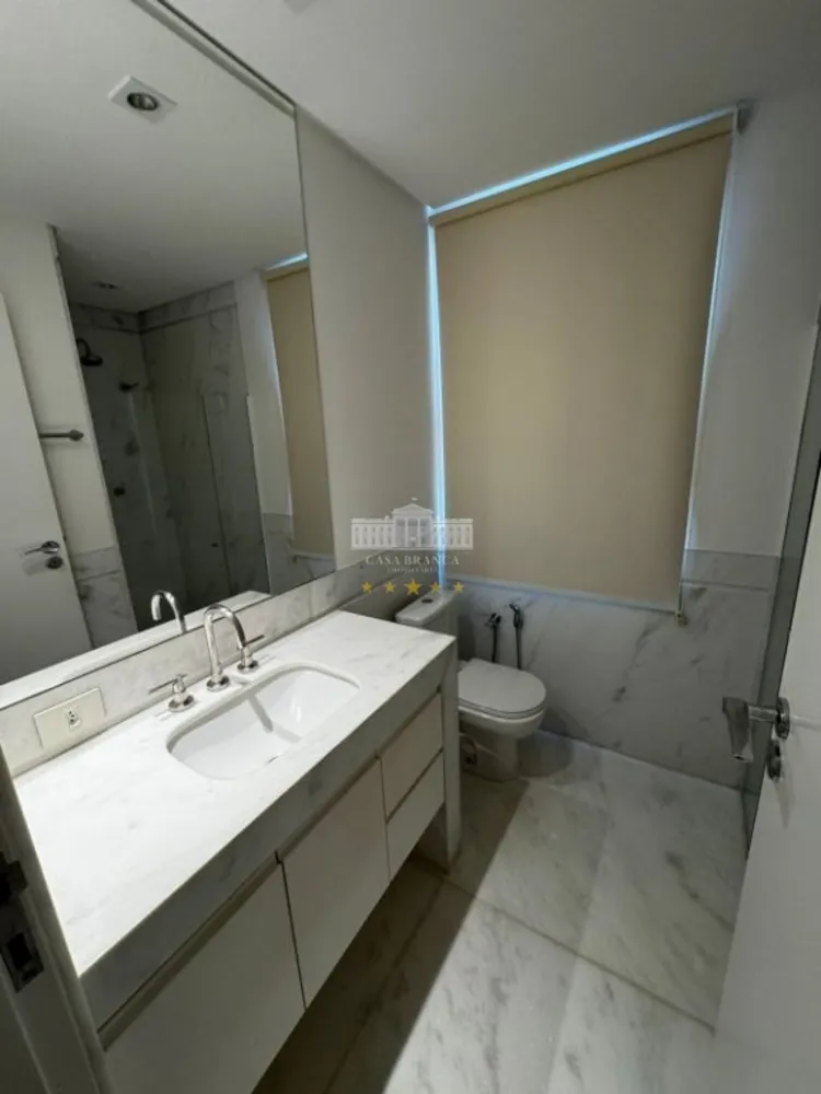 Cobertura, 3 quartos, 315 m² - Foto 4