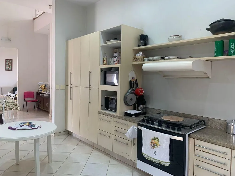 Sobrado, 4 quartos, 459 m² - Foto 2