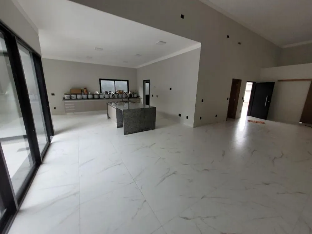 Casa, 3 quartos, 289 m² - Foto 3