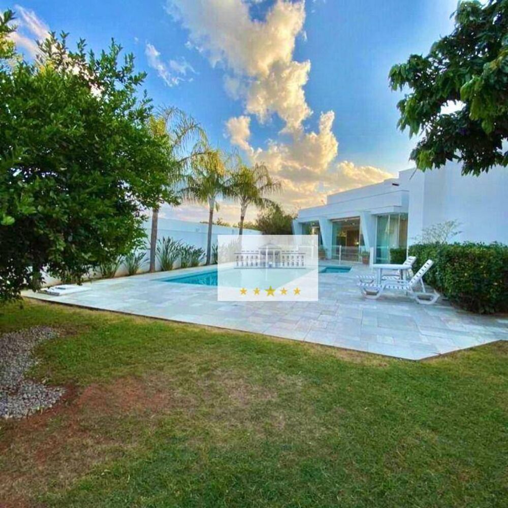 Casa de Condomínio à venda com 3 quartos, 403m² - Foto 1