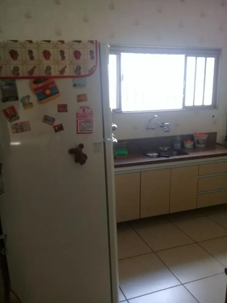 Casa, 3 quartos, 204 m² - Foto 4