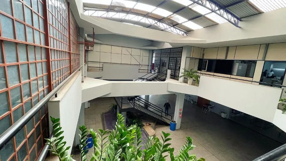 Prédio Inteiro, 1600 m² - Foto 1