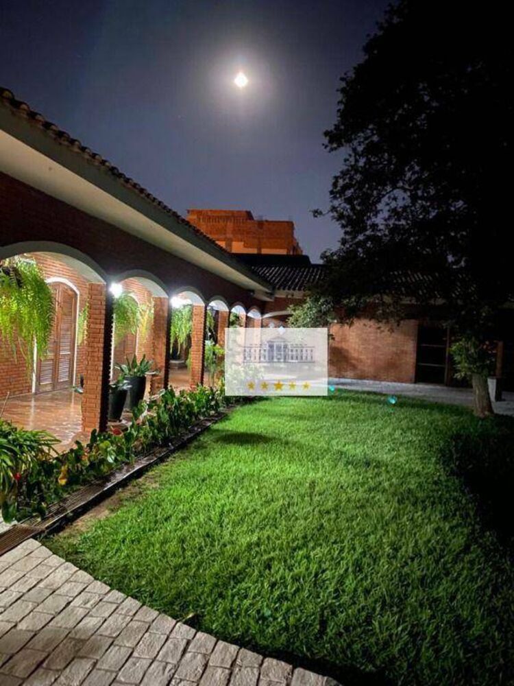 Casa, 4 quartos, 608 m² - Foto 2