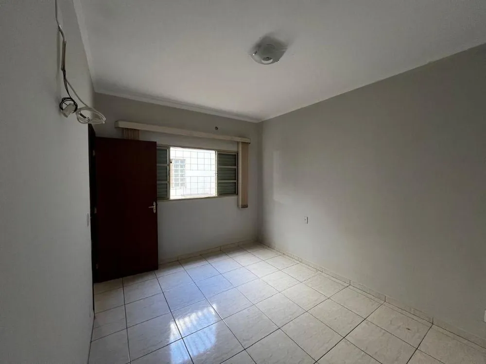 Casa, 3 quartos, 127 m² - Foto 1