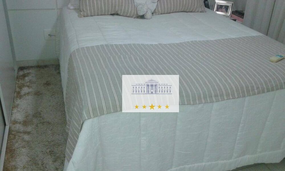 Apartamento à venda com 3 quartos, 98m² - Foto 2