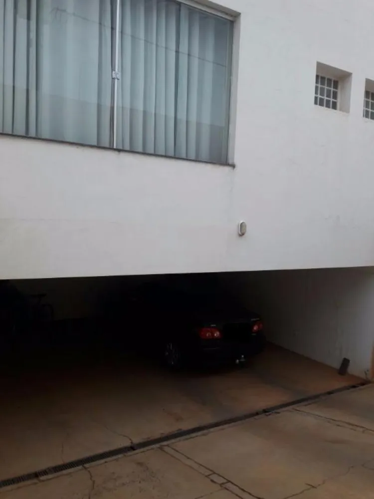 Casa, 3 quartos, 366 m² - Foto 2