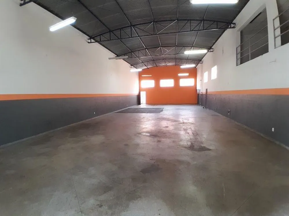 Loja-Salão, 300 m² - Foto 1