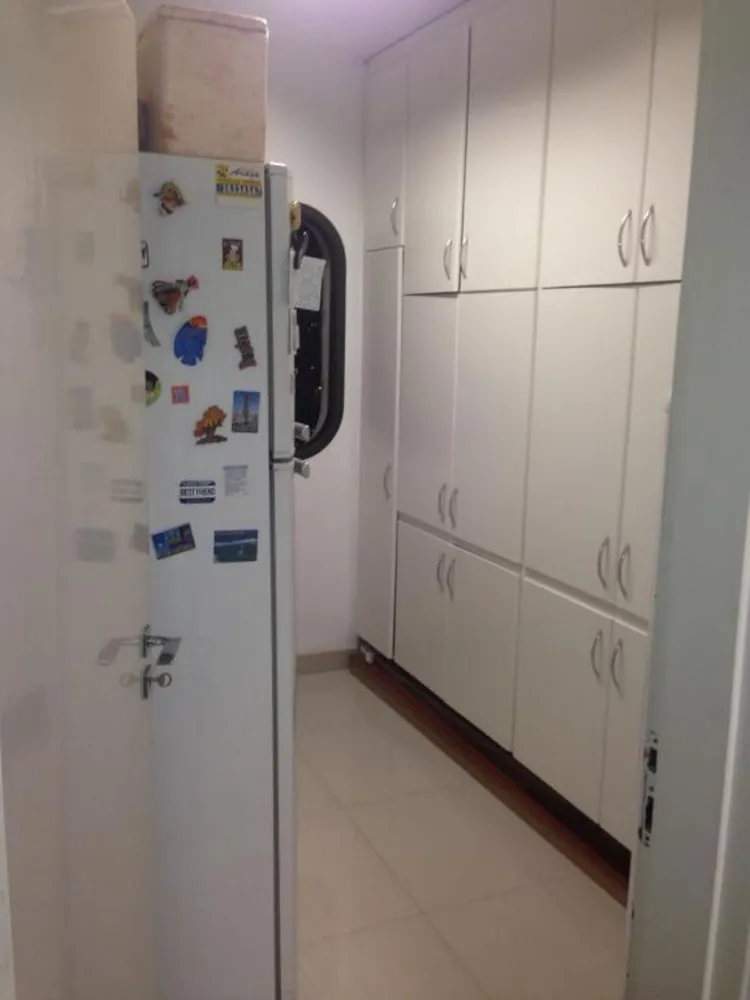 Apartamento, 3 quartos, 310 m² - Foto 2