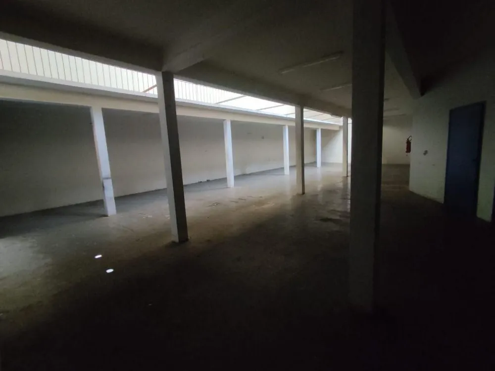 Prédio Inteiro, 1100 m² - Foto 1