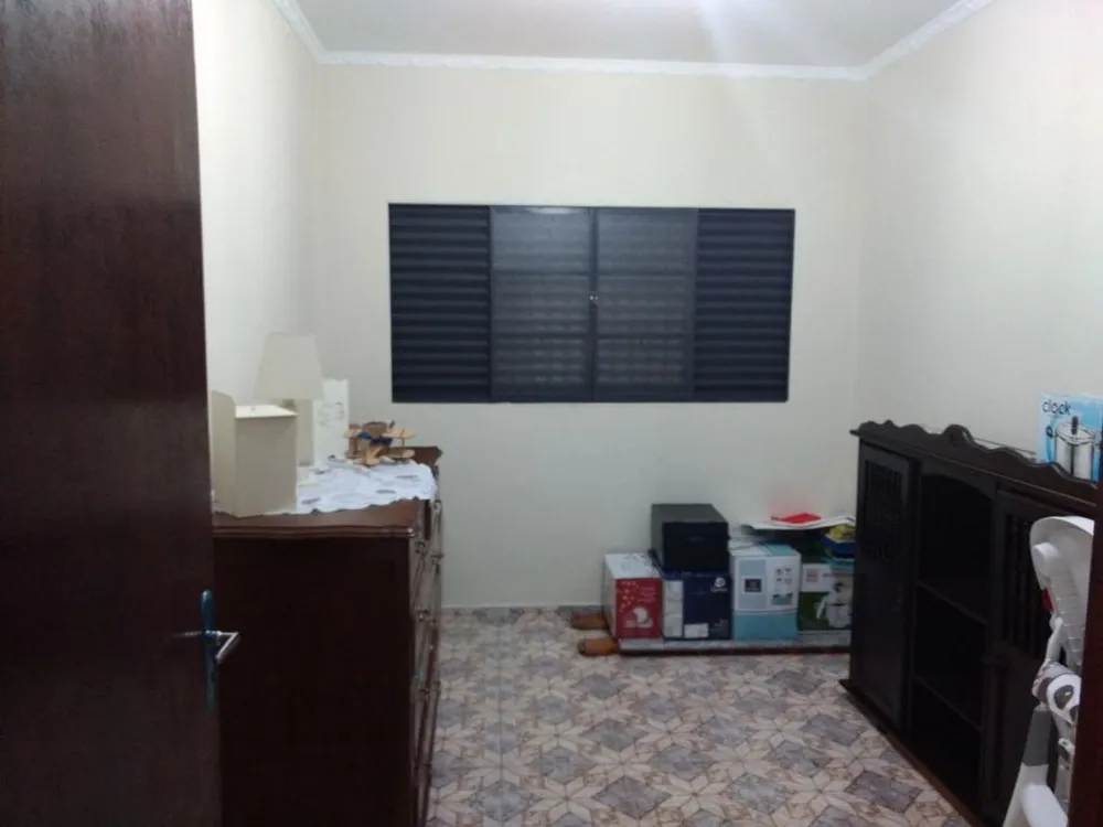 Casa, 3 quartos, 246 m² - Foto 2