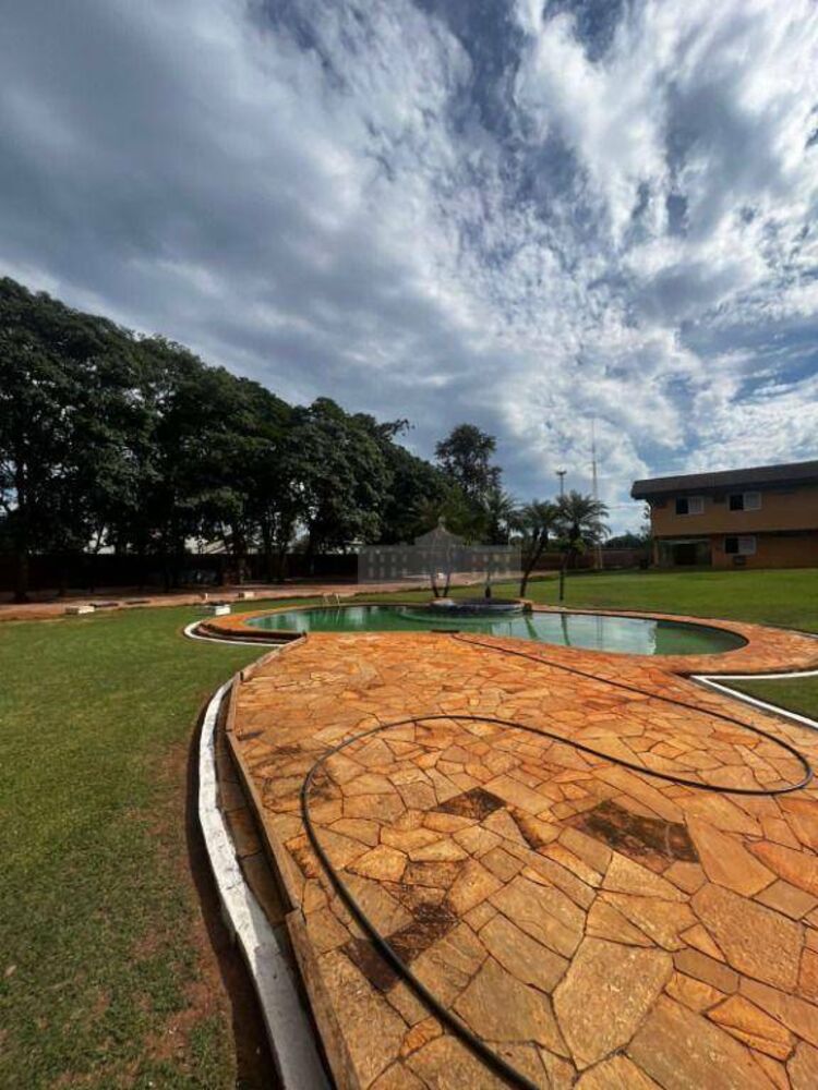 Casa, 5 quartos, 1083 m² - Foto 1