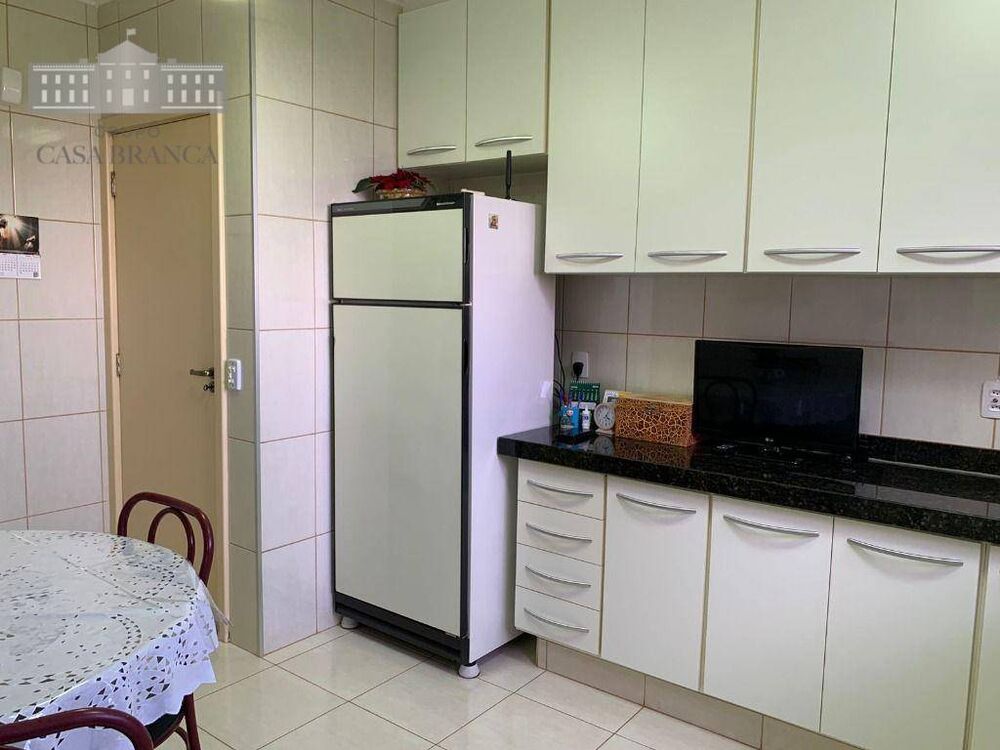 Apartamento, 3 quartos, 189 m² - Foto 4