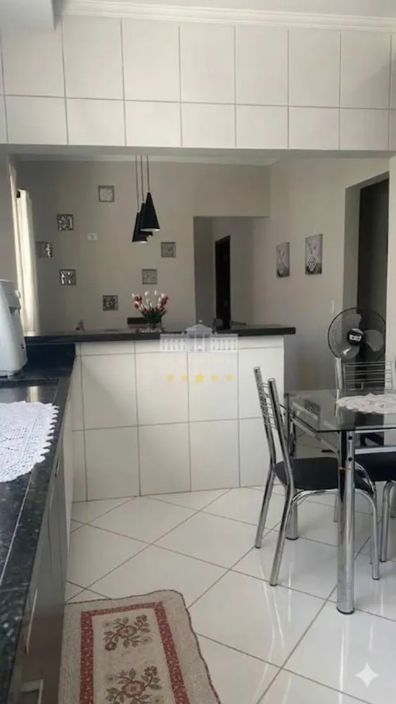 Casa, 3 quartos, 151 m² - Foto 3