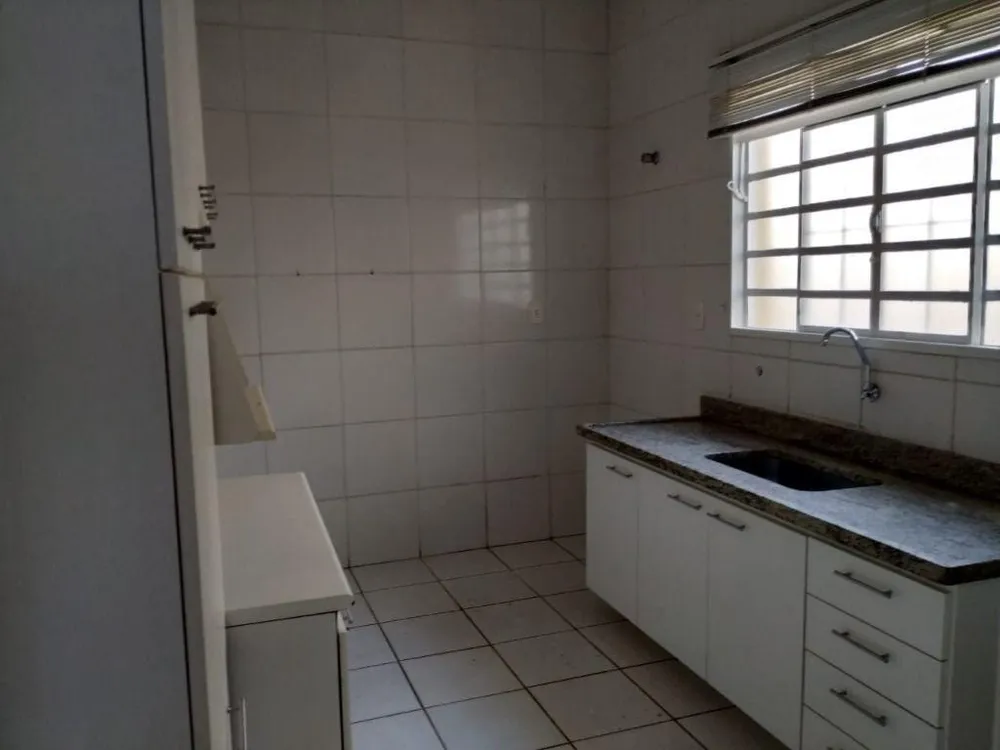 Casa, 3 quartos, 138 m² - Foto 4