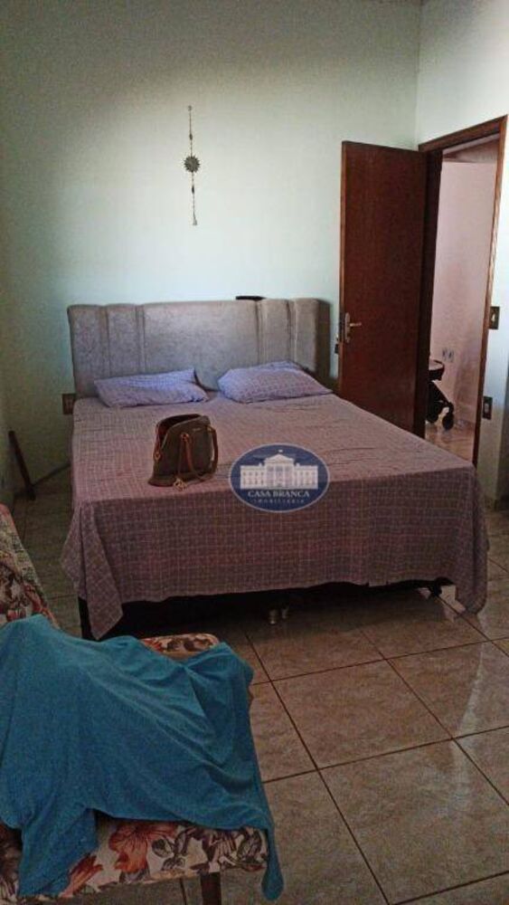Casa à venda com 3 quartos, 112m² - Foto 3