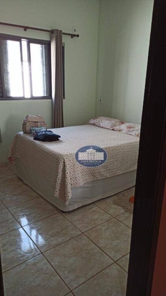 Casa à venda com 3 quartos, 112m² - Foto 9