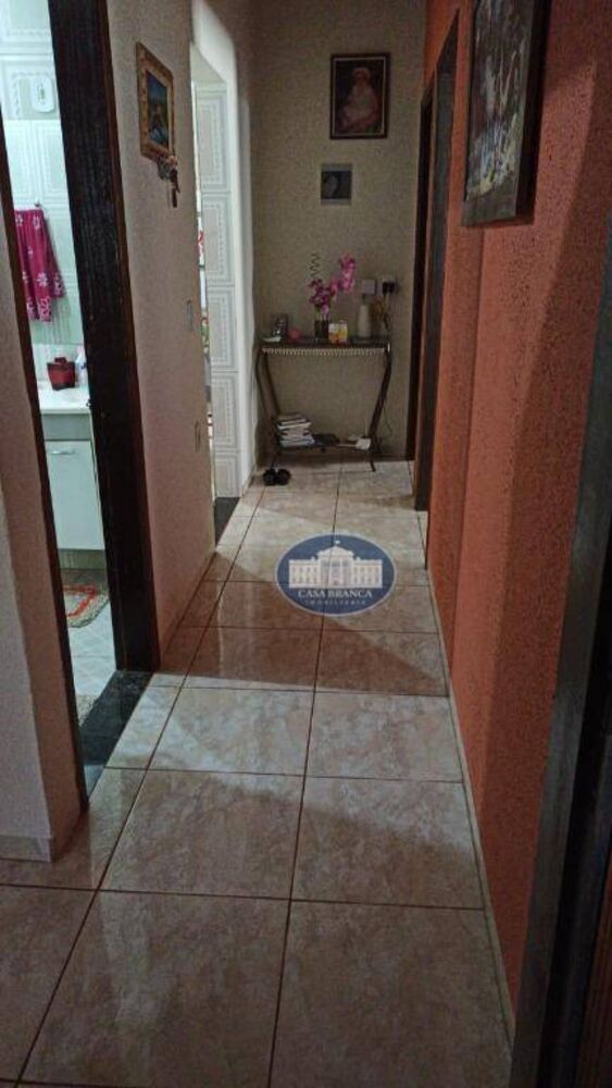 Casa à venda com 3 quartos, 112m² - Foto 5