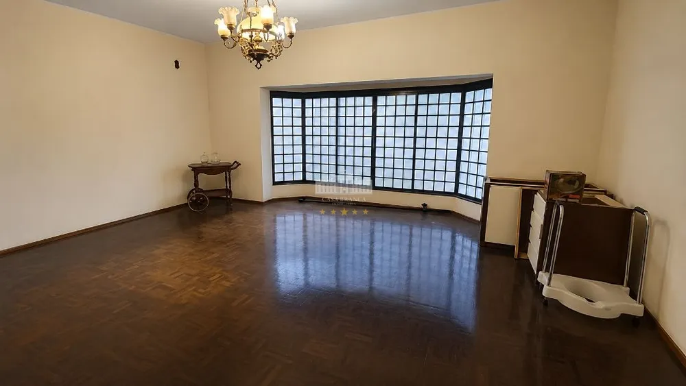 Casa, 3 quartos, 210 m² - Foto 1