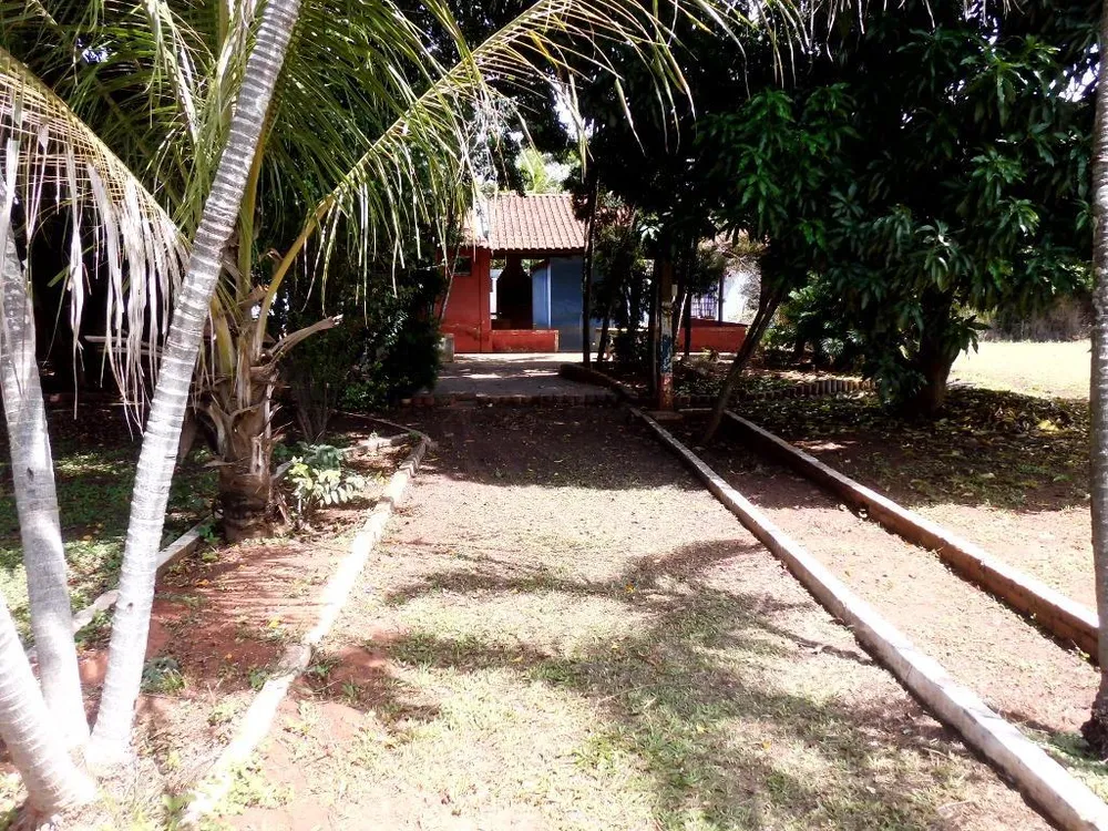 Chácara, 2 quartos, 3080 m² - Foto 2
