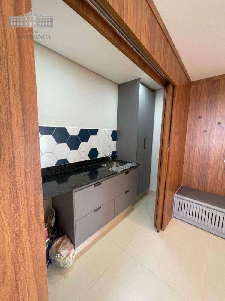 Apartamento à venda com 3 quartos, 117m² - Foto 2