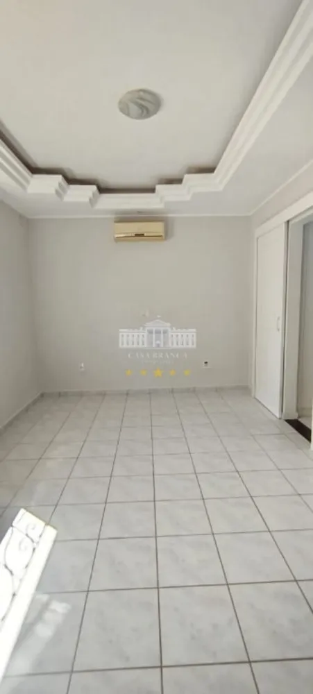 Casa, 3 quartos, 157 m² - Foto 2