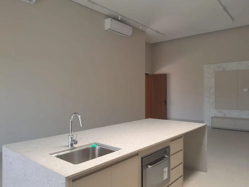 Casa, 3 quartos, 224 m² - Foto 2