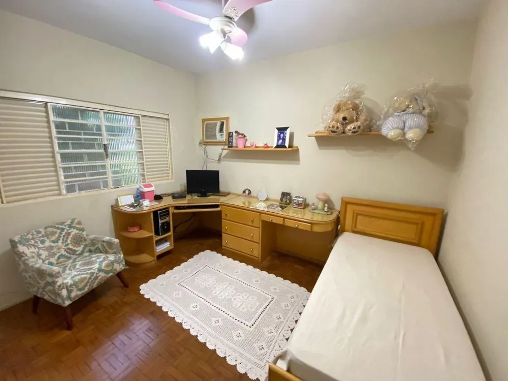 Sobrado, 6 quartos, 238 m² - Foto 4