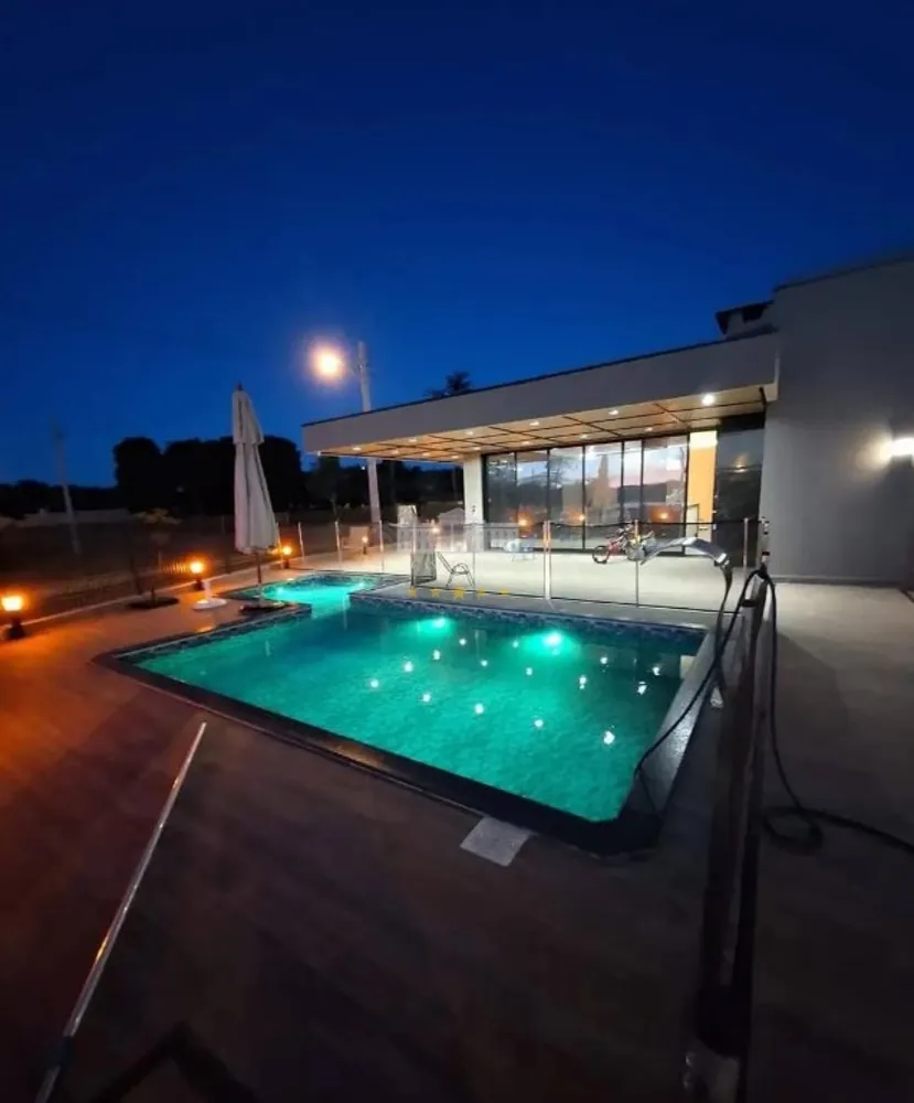 Casa, 4 quartos, 232 m² - Foto 2