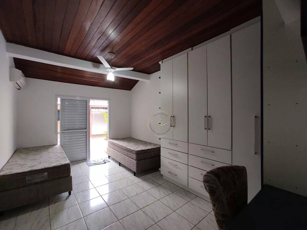 Casa para alugar com 3 quartos, 300M2 - Foto 15